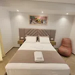 Luxury Studio's J&m וילה סרנדה