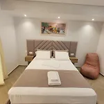 Villa Luxury Studio's J&m *