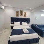 וילה Luxury Studio's J&m