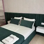 Villa Luxury Studio's J&m