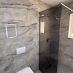 וילה Luxury Studio's J&m *