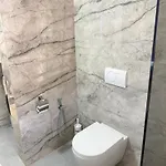 Luxury Studio's J&m Saranda