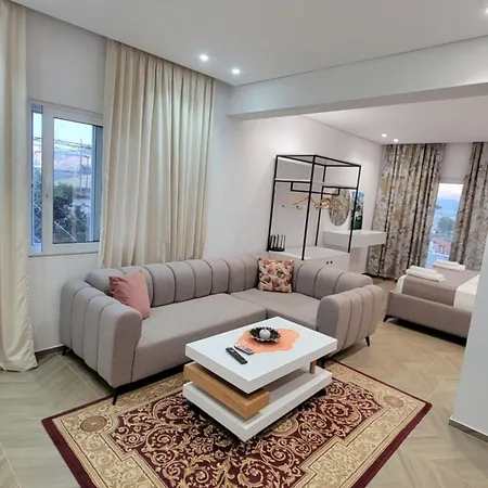 Luxury Studio's J&m * Saranda